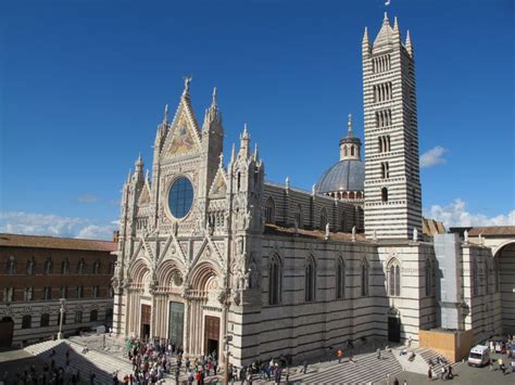 Excursión de un Día a Siena y San Gimignano y Cata de Vinos desde Roma