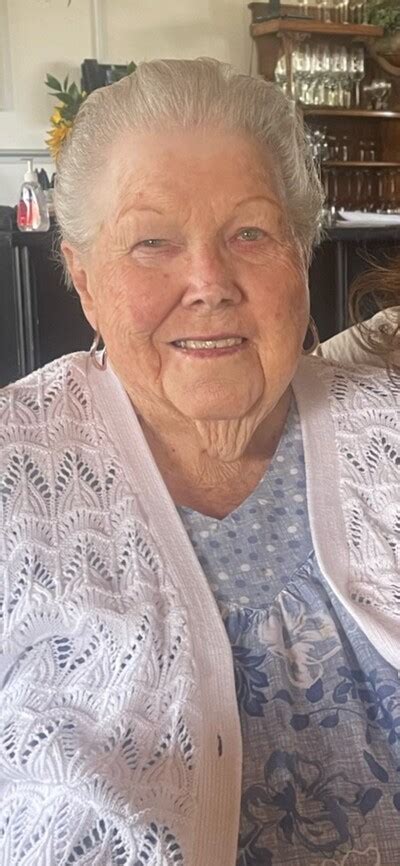 Obituary Mary Jo Holloway Of Long Beach California Luyben Dilday