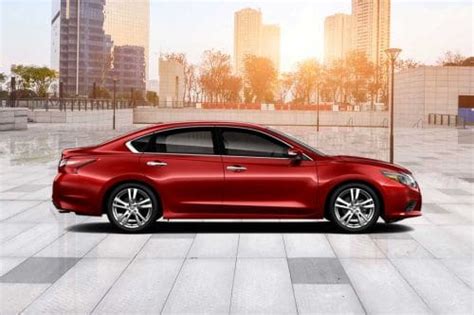 Refreshed Nissan Altima Revealed At Pims Zigwheels