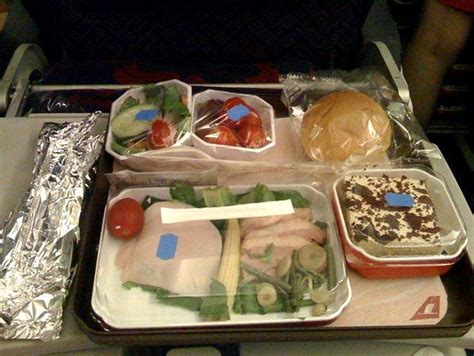 Airline Food 22 Pics