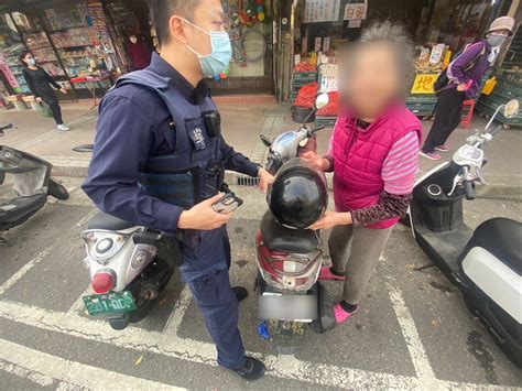 婦人採買年貨忘記車停哪 平鎮暖警陪找助尋回