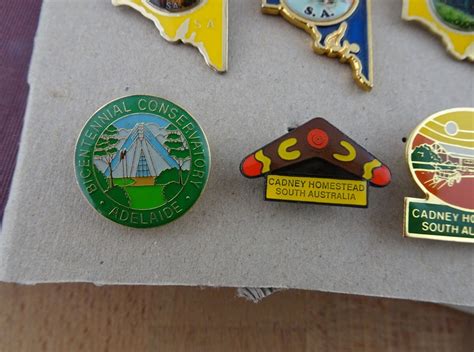 Vintage Australian Travel Souvenir Hat Tourist Lapel Pins | Etsy