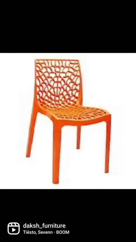 Daksh International Wood Ss Cafeteria Chair Seating Capacity At Rs