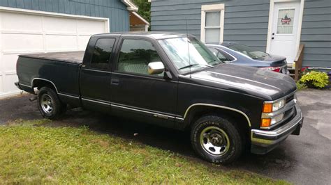 Classic 1994 Chevy Chevrolet Silverado 1500 43l 2wd Extended Cab Truck