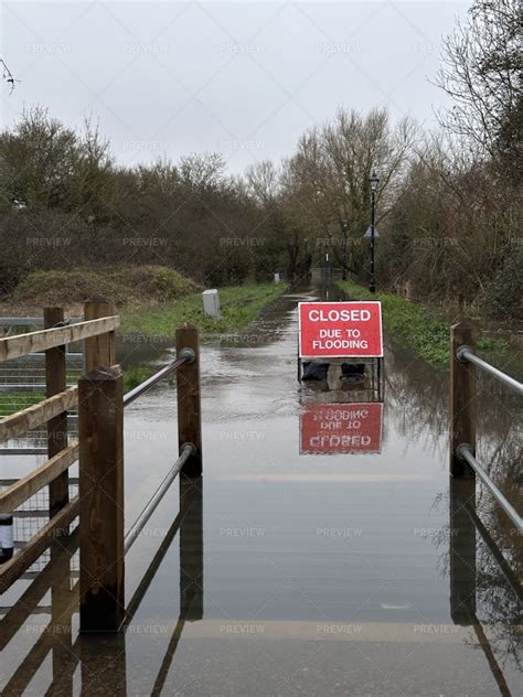 Red Road Closed Due To Flooding Sign - Stock Photos | Motion Array