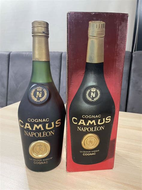 Yahooオークション 古酒 Camus カミュ Napoleon ナポレオン コニャ