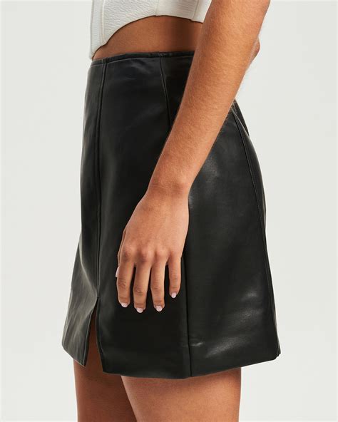 Bwldr Amanda Mini Skirt Airrobe