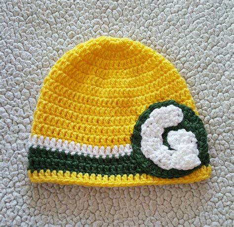 Items similar to Crochet Green Bay Packers hat, crochet sports hat ...