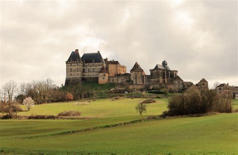 Castles France Grasslands Grass HD Wallpaper Rare Gallery