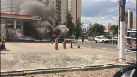 V Deo Mostra Momento Em Que Kombi Pega Fogo Em Avenida De Campinas