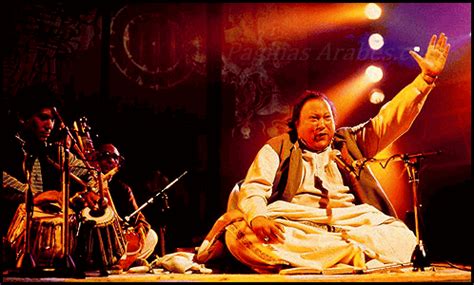 nusrat fateh ali khan clamoroso canto de lo humano por felipe llanas