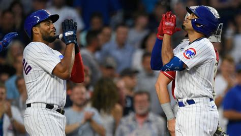 Ian Happ Homers Twice To Help Cubs Rout Reds 16 6