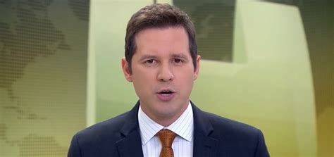 Apresentador Da Globo Pede Demiss O Ap S Esc Ndalo Milion Rio Banco