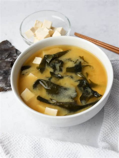 10 Minute Easy And Simple Miso Soup Christie At Home