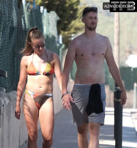 Ella Toone Sexy Seen Flaunting Her Hot Bikini Body At The Beach In Ibiza AZNude