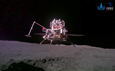 La Nave Espacial China Chang E Regresa A La Tierra Con Muestras Desde