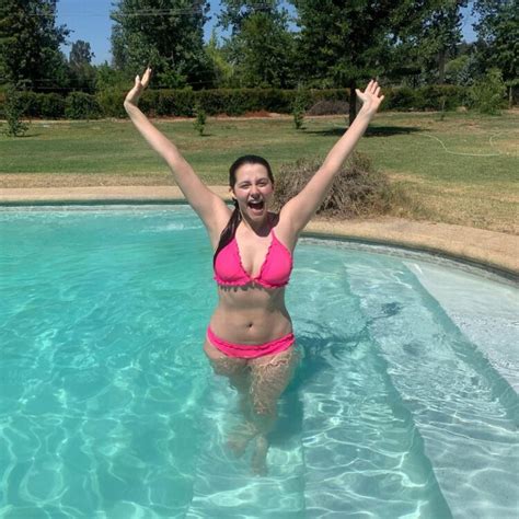 Hot Sexy Magdalena Muller Bikini Pics