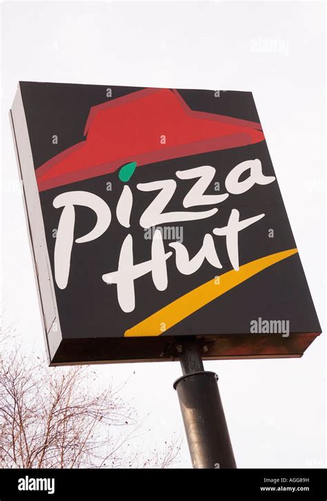 Pizza Hut Sign Stock Photo - Alamy