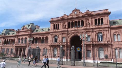 San Nicolás Uno De Los Barrios Más Tradicionales De Capital Federal