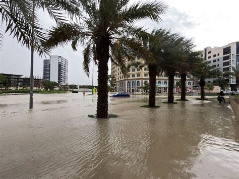 Dubai Unprecedented Storms In The Emirates 2024 04 19 17 20 33