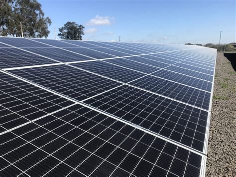 Número de usinas fotovoltaicas instaladas em Venâncio neste ano já