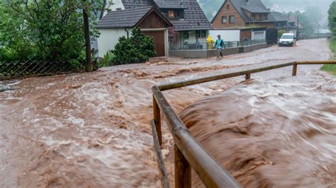 Unwetter In Deutschland Klimawandel Bringt Im Sommer Immer H Ufiger