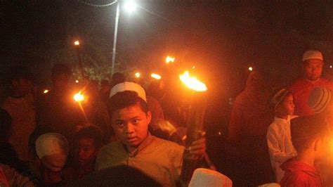 Berita Populer Sulteng Demo Penyintas Palu Hingga Pawai Obor Warga