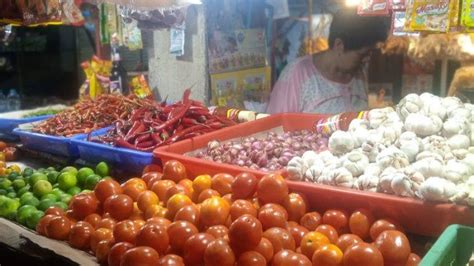 Jelang Pergantian Tahun Harga Bawang Merah Di Jember Naik Tembus Rp