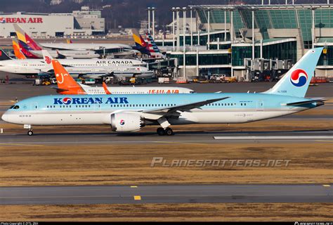 Hl Korean Air Boeing Dreamliner Photo By Zytl Zkh Id