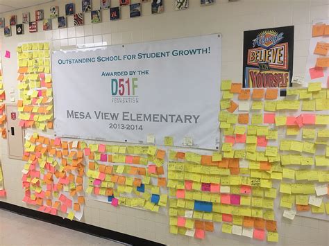 Mesa View Elementary School Shows Off Their Gratitude Wall