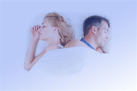 Couple Sleeping With Night Shift Sleep Positioner Ez Sleep Test