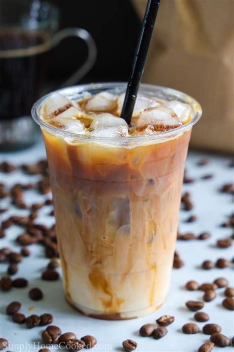 This Iced Caramel Macchiato Is Sweet And Refreshing If You Re Looking