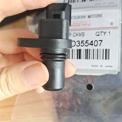 High Quality Camshaft Sensor For Mitsubishi Pajero Pinin Montero Oem