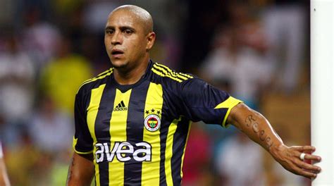 Perjalanan Karir Dan Daftar Klub Bola Roberto Carlos Dari Masa Ke Masa