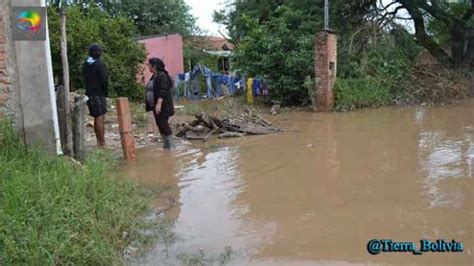 Intensa Lluvia En Santa Cruz Deja Calles Y Viviendas Inundadas