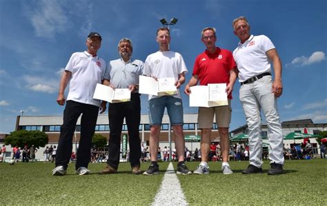 DFB Ehrenamtspreis verliehen Hamburg Fußball Verband e V