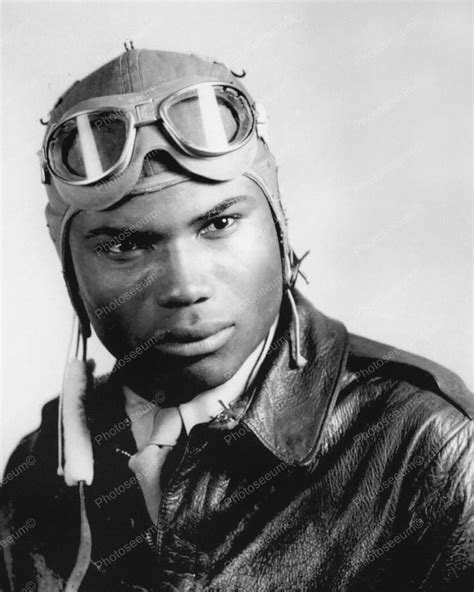 African American Pilot Tuskegee Airmen WWII 8x10 Reprint Of Old Photo – Photoseeum