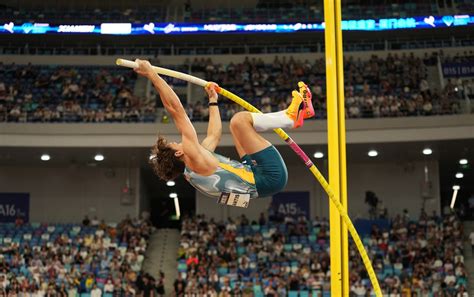 Mondo Duplantis Sets New World Record Of In Pole Vault At Xiamen