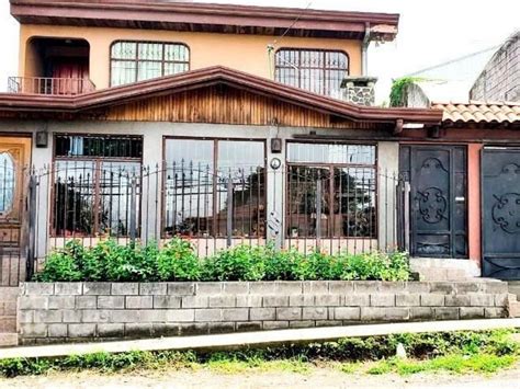 Casa En Venta En San Isidro San Isidro Heredia ¢ 156000000