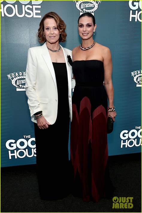 Photo Sigourney Weaver Morena Baccarin The Good House Premiere In Nyc