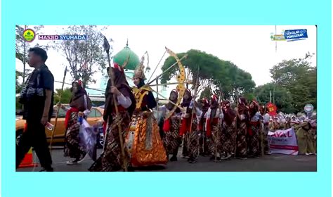 Karnaval Budaya Smp It Masjid Syuhada Dalam Rangka Memperingati Hut