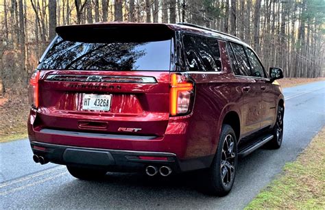 2022 Chevrolet Suburban: The Ultimate Family SUV – Auto Trends Magazine