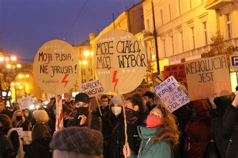 W Poniedzia Ek Kolejna Manifestacja Strajku Kobiet W Bydgoszczy