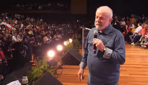 Temos de aprender a conversar os evangélicos diz Lula em