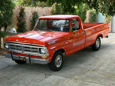 1972 Ford F100 Pickup Truck