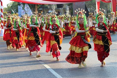 Tari Muang Sangkal Tari Tradisional Madura