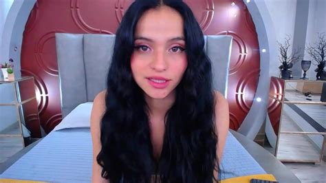 Mialawther Sex Chat With Long Haired Slim Cutie