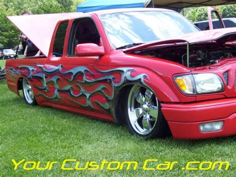 Mini Truckin Nationals image host BIG