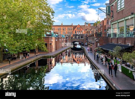 Birmingham Canal (technically the Birmingham Canal Navigations Main ...