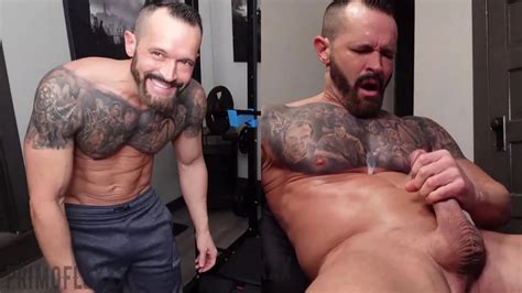 Stretch Moan Repeat Gay Amateur Amateur Porn Feat PrimoFlexxx XHamster